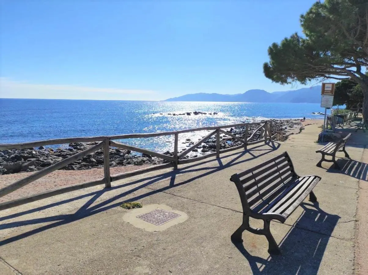 Terrazza Lungomare, E Sei In Spiaggia... Cala Gonone